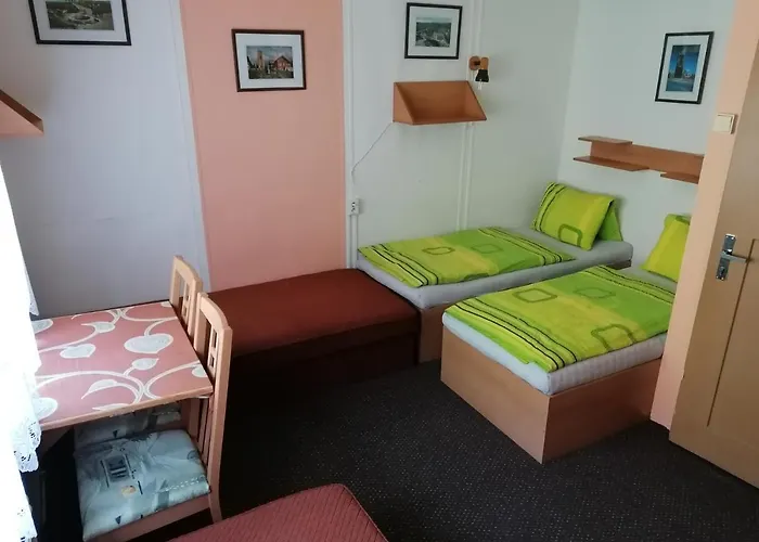 358 Rum i privatbostad Vrchlabí